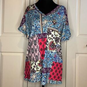 Angerella Women’s Patchwork Tunic Shirt, Cuffed Sleeves, V-Neck, Flowy, Medium